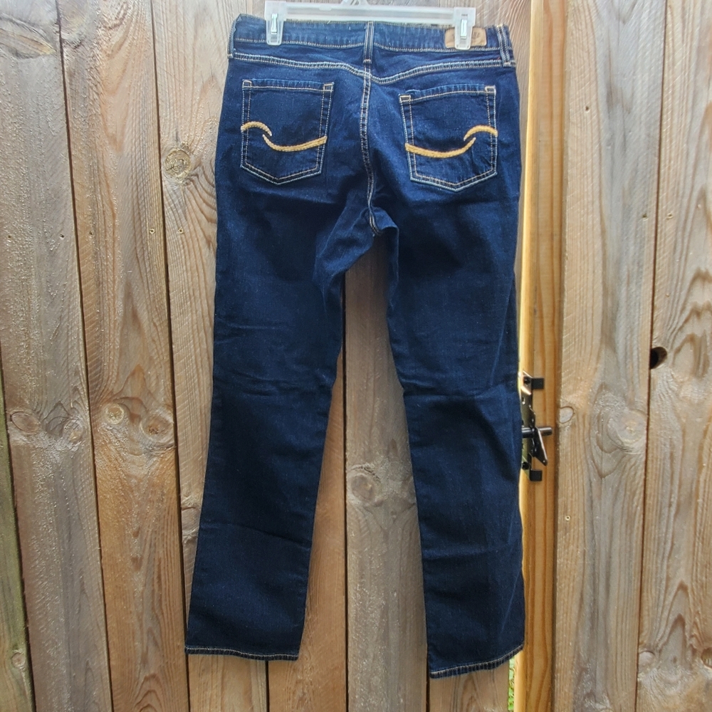Levi's Signature Mid Rise Straight Women's Size 14 EUC - Picture 2 of 10